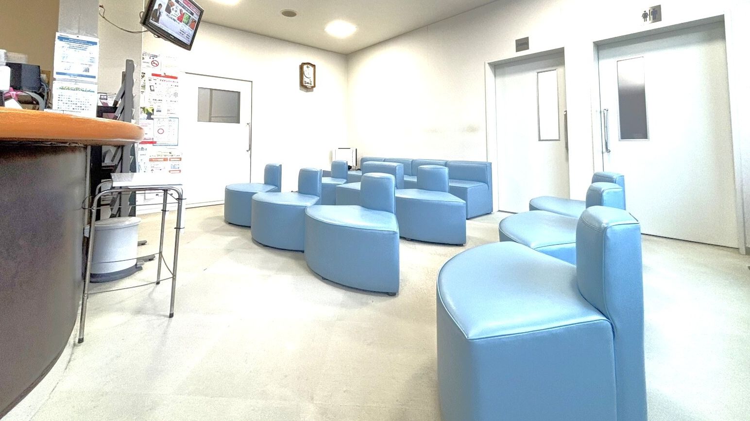 田中医院　待合室